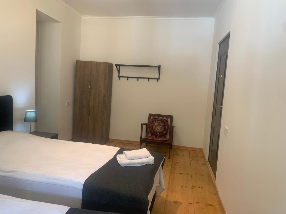 Hotel Lemi Mestia Exteriör bild